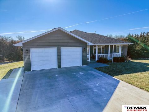 Photo of 2105 Myhill Lane, Crete, NE 68333 (MLS # 22610522)