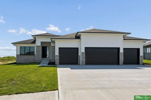 Photo of 5701 N 195th Street, Elkhorn, NE 68022 (MLS # 22624620)