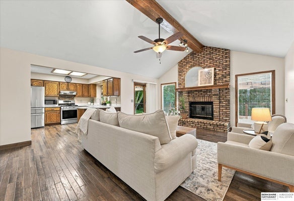 11123 WASHINGTON ST, OMAHA, NE 68137 - Image f6a899e2b9558183edfdd4a5de7ebe24/1437113582