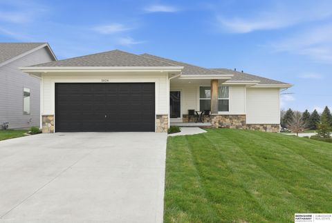 Photo of 2624 N 191st Avenue, Omaha, NE 68022 (MLS # 22610254)