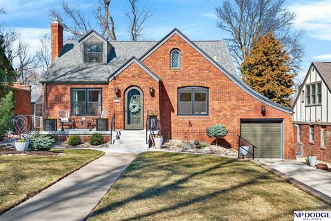 Photo of 5136 Decatur Street, Omaha, NE 68104 (MLS # 22607637)