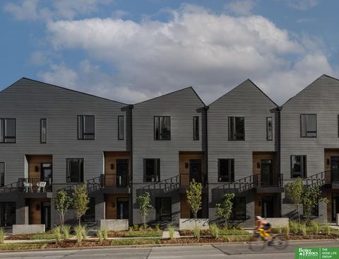 Photo of 5321 Elmwood Plaza, Omaha, NE 68106 (MLS # 22601007)