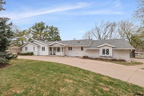 Photo of 1206 Pine Road, Omaha, NE 68144 (MLS # 22608354)