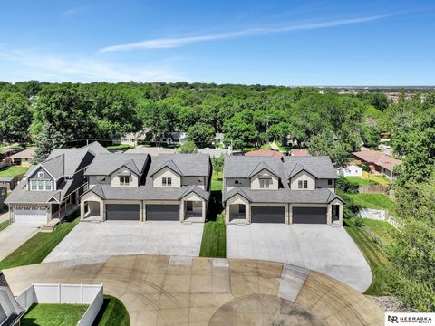 Photo of 315 S 55th Street, Lincoln, NE 68510 (MLS # 22532294)