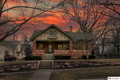 Photo of 5004 Cuming Street, Omaha, NE 68132 (MLS # 22602402)