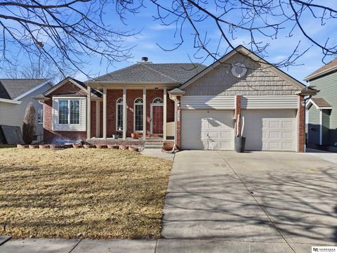 Photo of 7231 S 30th Place, Lincoln, NE 68516 (MLS # 22601636)