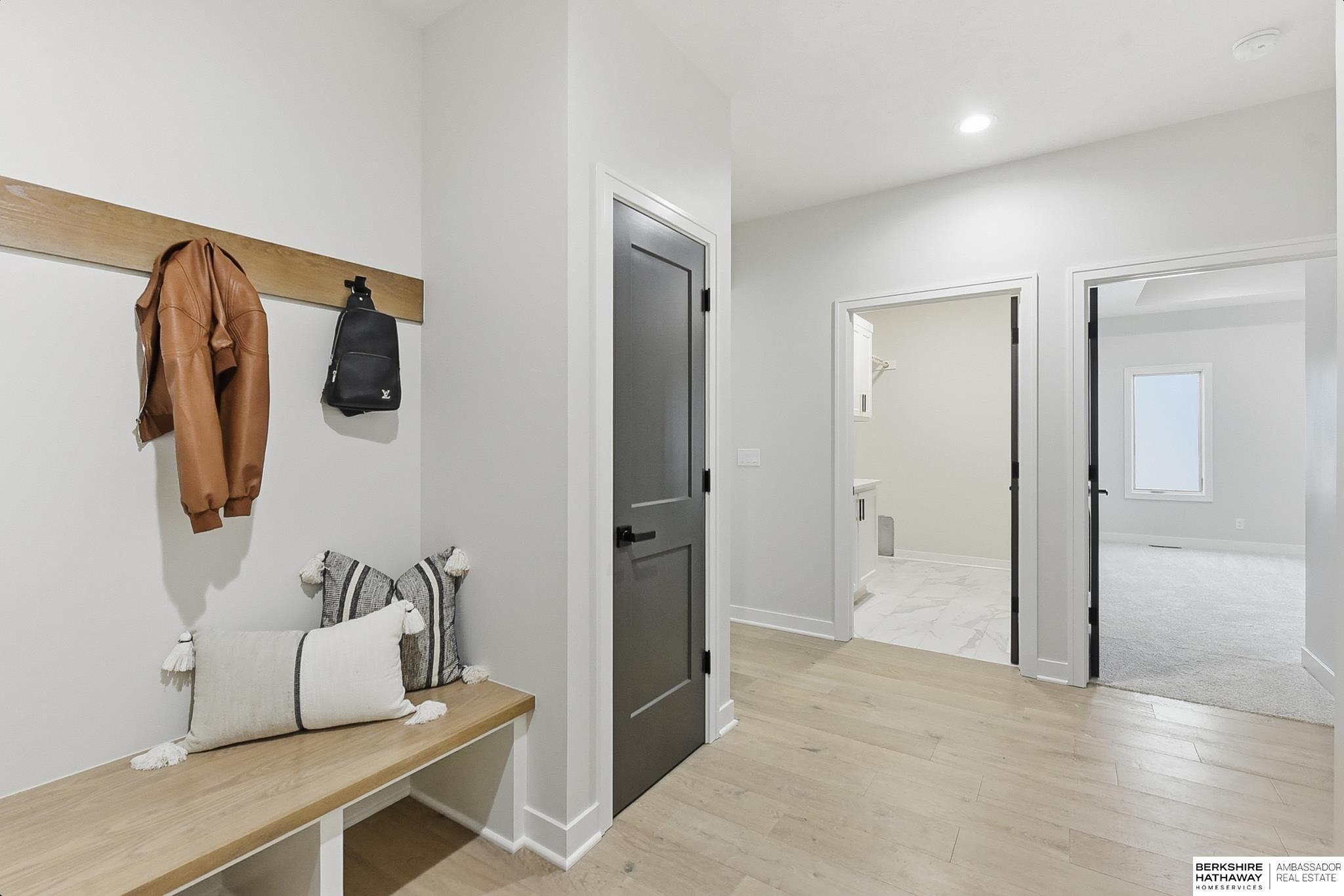 Elkhorn, Nebraska 68022, United States, 5 Bedrooms Bedrooms, ,3 BathroomsBathrooms,Residential,Active,205645