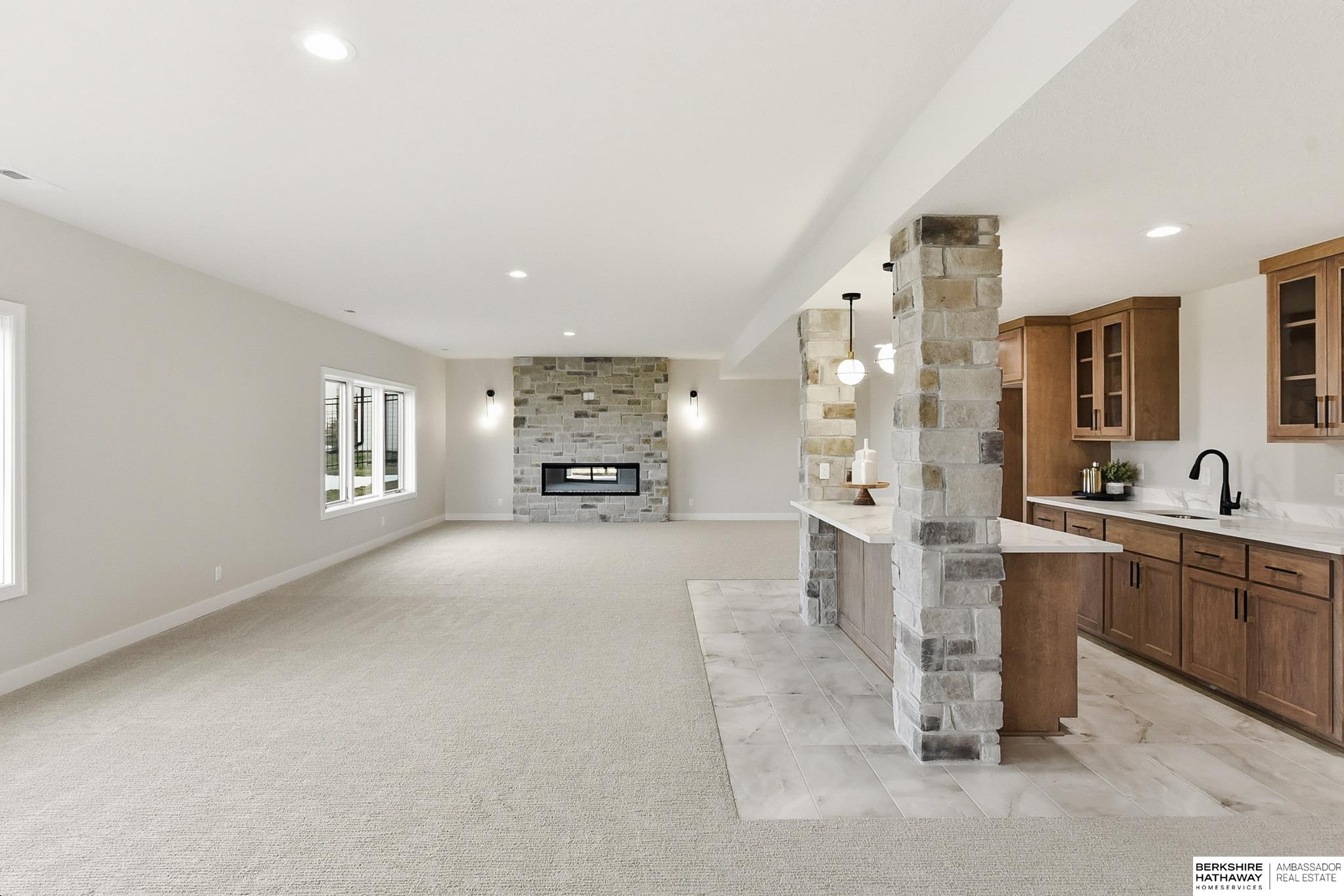 Elkhorn, Nebraska 68022, United States, 5 Bedrooms Bedrooms, ,3 BathroomsBathrooms,Residential,Active,205645