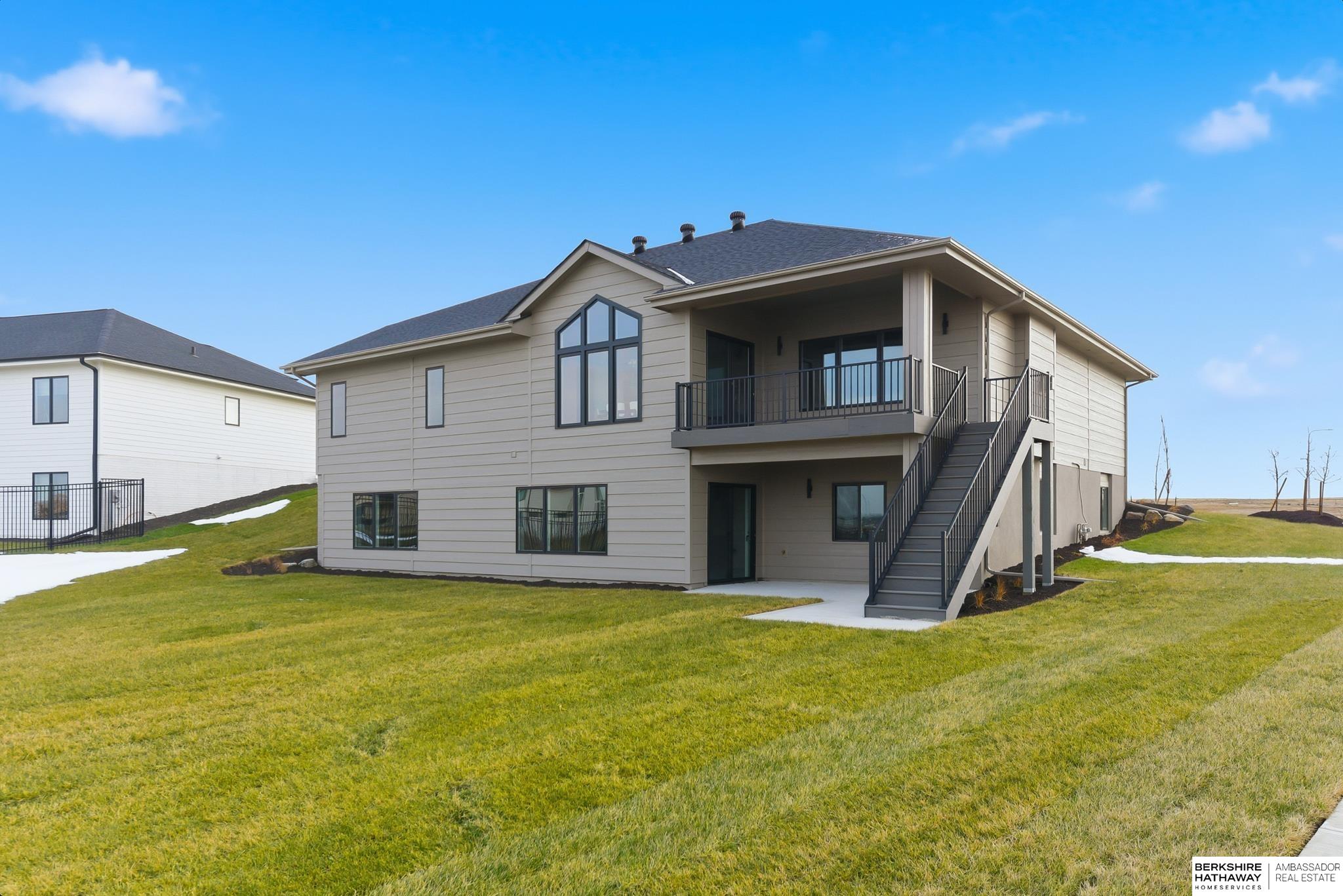 Elkhorn, Nebraska 68022, United States, 5 Bedrooms Bedrooms, ,3 BathroomsBathrooms,Residential,Active,205645