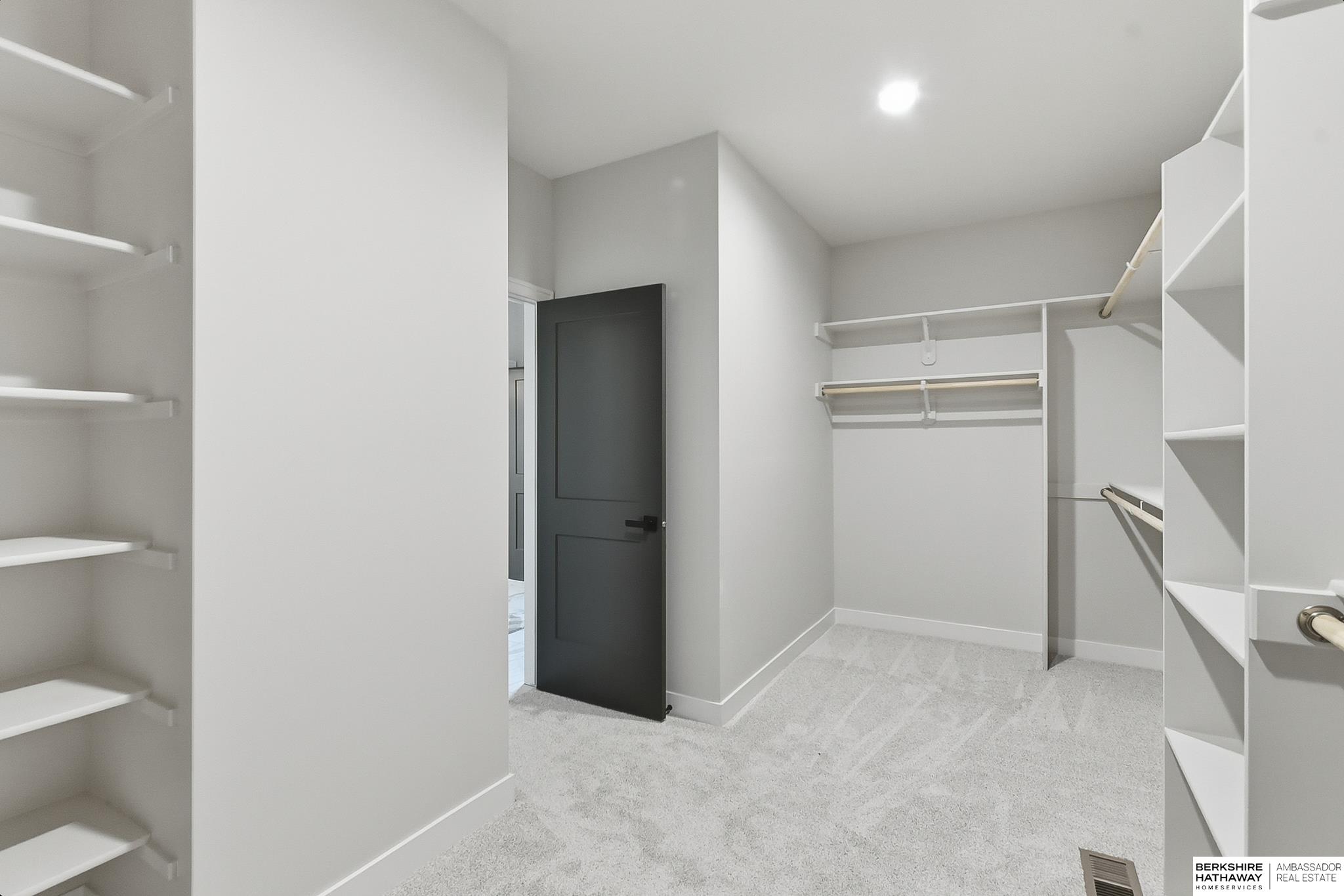 Elkhorn, Nebraska 68022, United States, 5 Bedrooms Bedrooms, ,3 BathroomsBathrooms,Residential,Active,205645