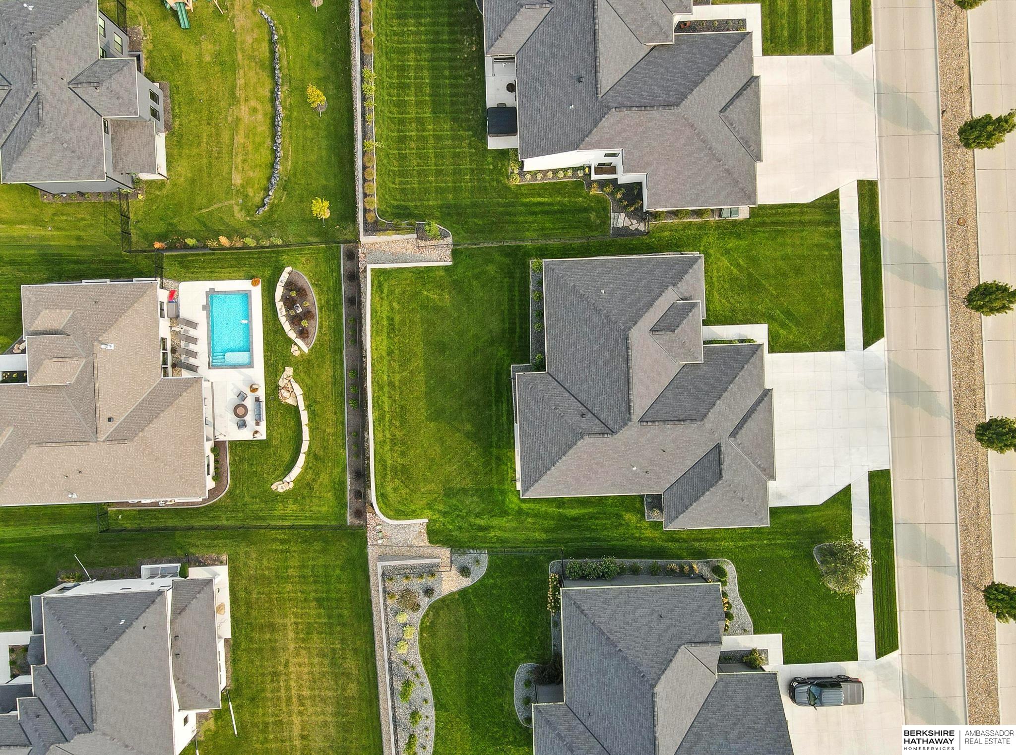 Gretna, Nebraska 68028, United States, 5 Bedrooms Bedrooms, ,3 BathroomsBathrooms,Residential,Active,204592