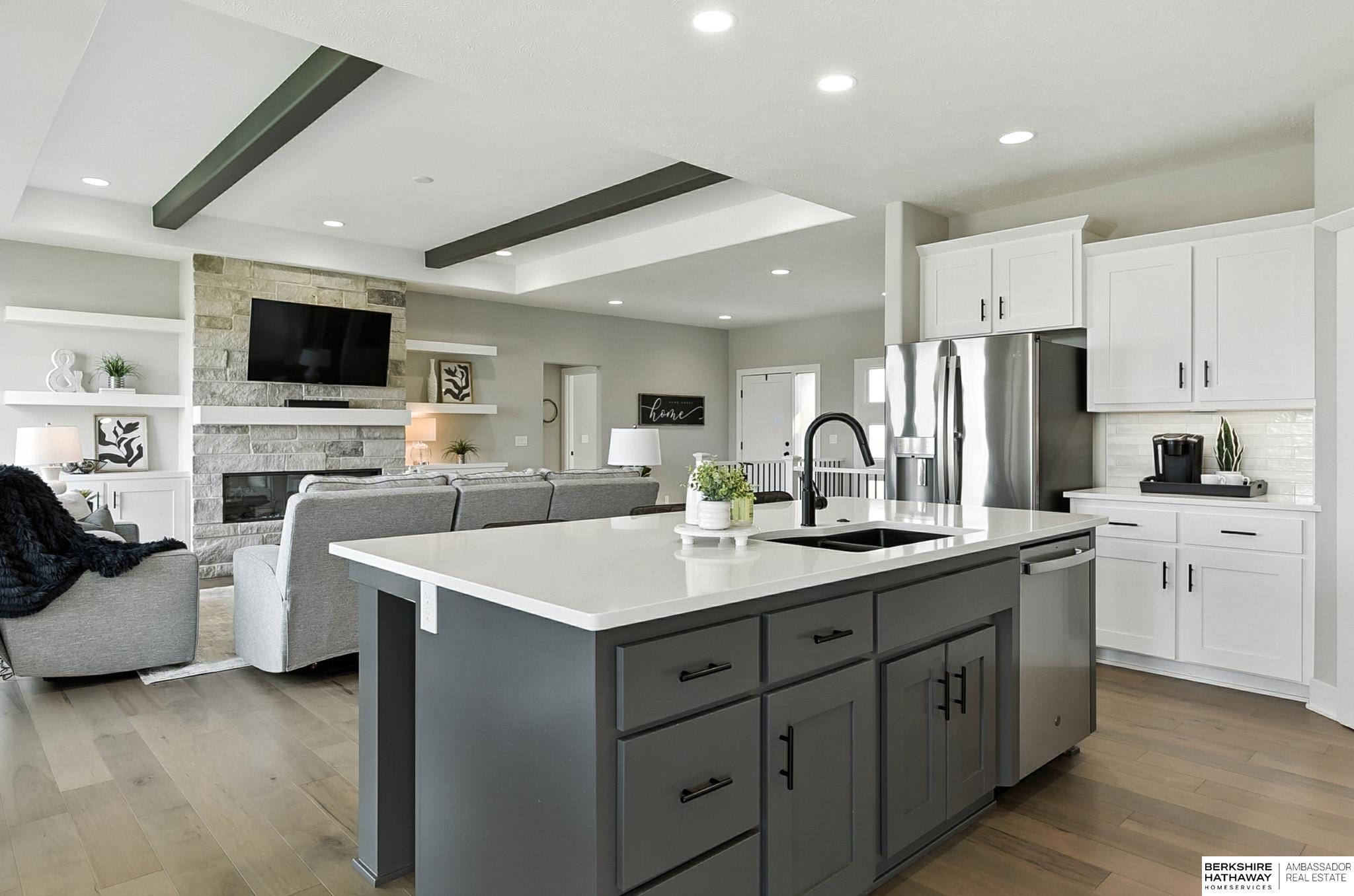 Gretna, Nebraska 68028, United States, 5 Bedrooms Bedrooms, ,3 BathroomsBathrooms,Residential,Active,204592