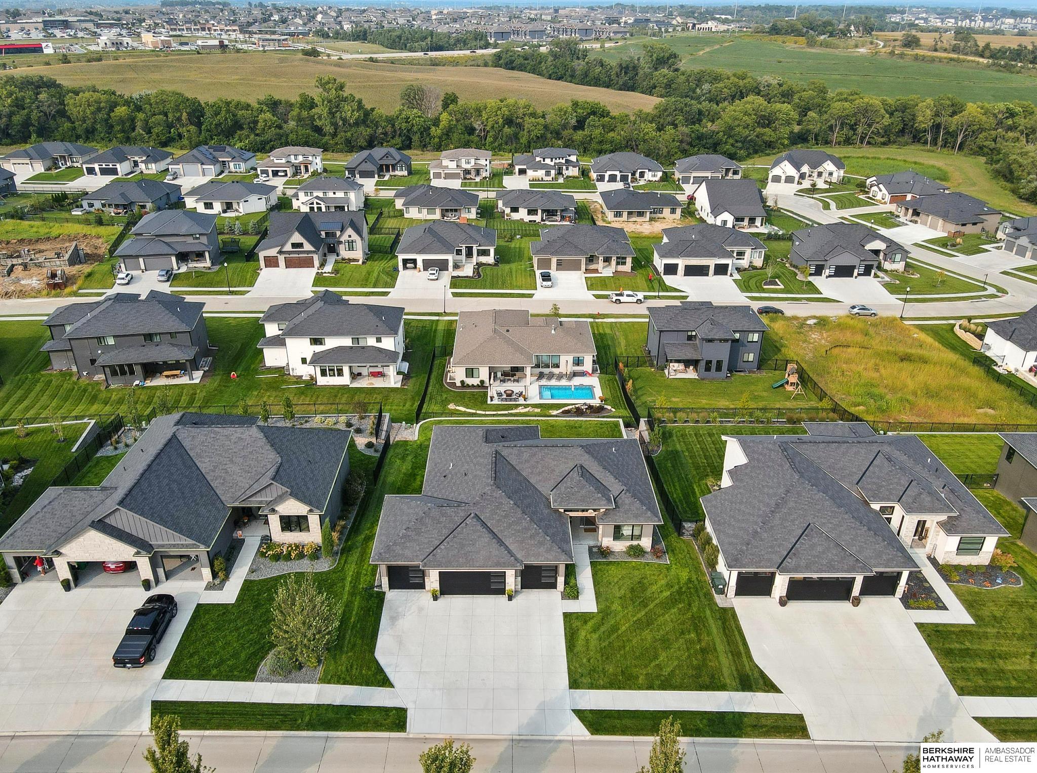 Gretna, Nebraska 68028, United States, 5 Bedrooms Bedrooms, ,3 BathroomsBathrooms,Residential,Active,204592