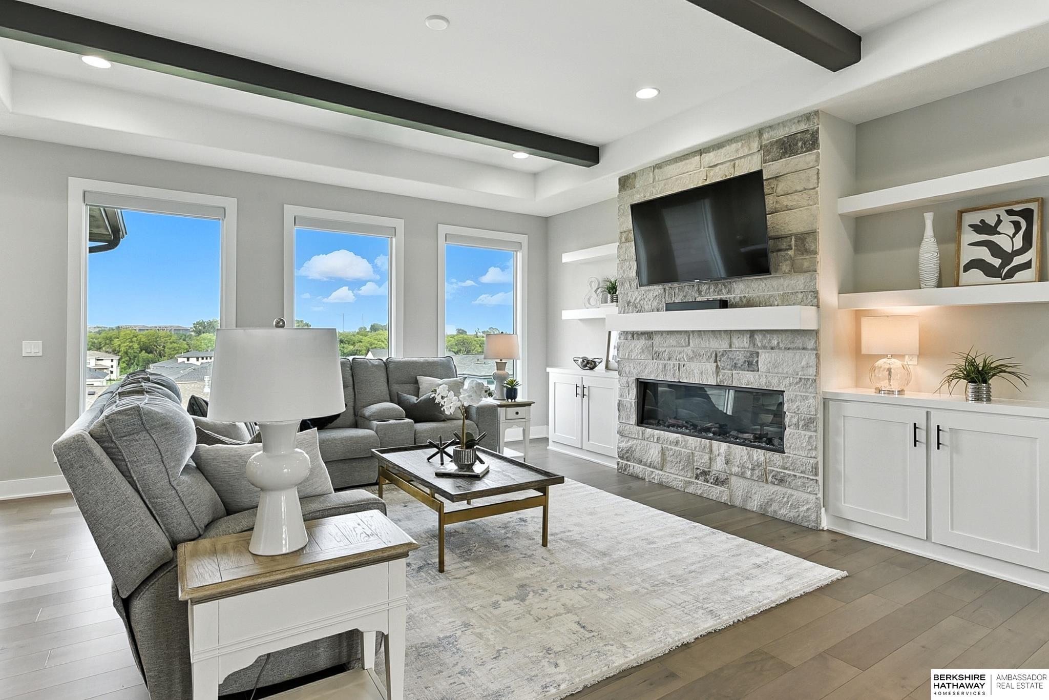 Gretna, Nebraska 68028, United States, 5 Bedrooms Bedrooms, ,3 BathroomsBathrooms,Residential,Active,204592