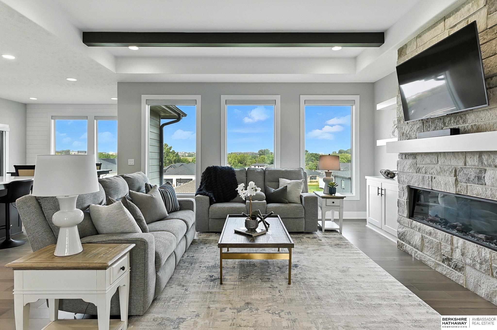 Gretna, Nebraska 68028, United States, 5 Bedrooms Bedrooms, ,3 BathroomsBathrooms,Residential,Active,204592