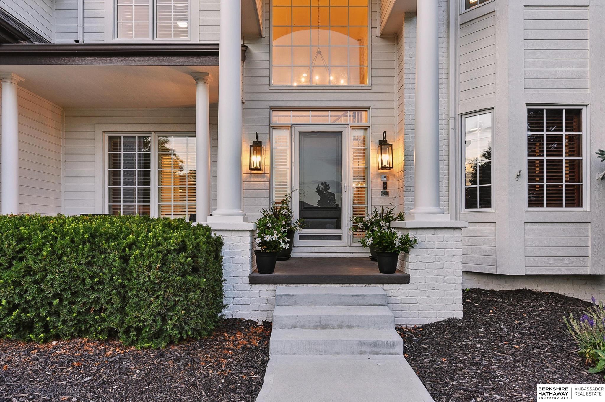 Omaha, Nebraska 68022, United States, 4 Bedrooms Bedrooms, ,4 BathroomsBathrooms,Residential,Active,177044