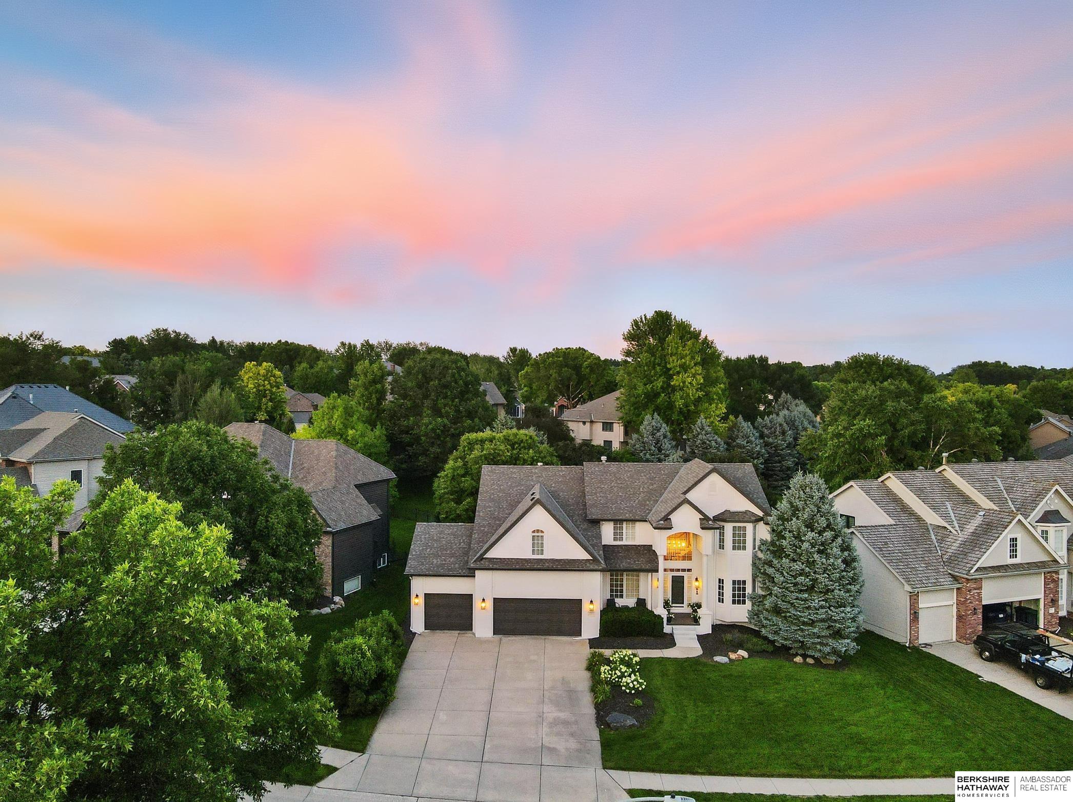 Omaha, Nebraska 68022, United States, 4 Bedrooms Bedrooms, ,4 BathroomsBathrooms,Residential,Active,177044