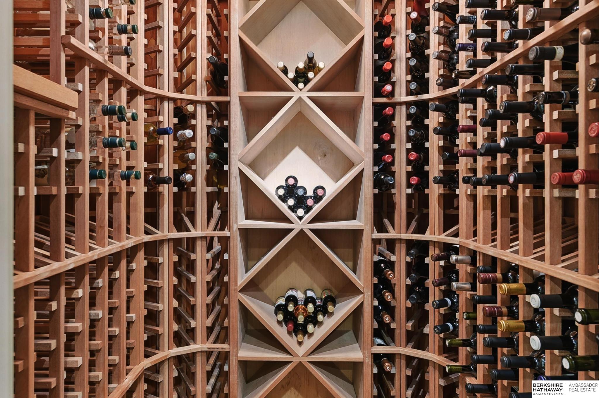 Omaha, Nebraska 68022, United States, 4 Bedrooms Bedrooms, ,4 BathroomsBathrooms,Residential,Active,177044