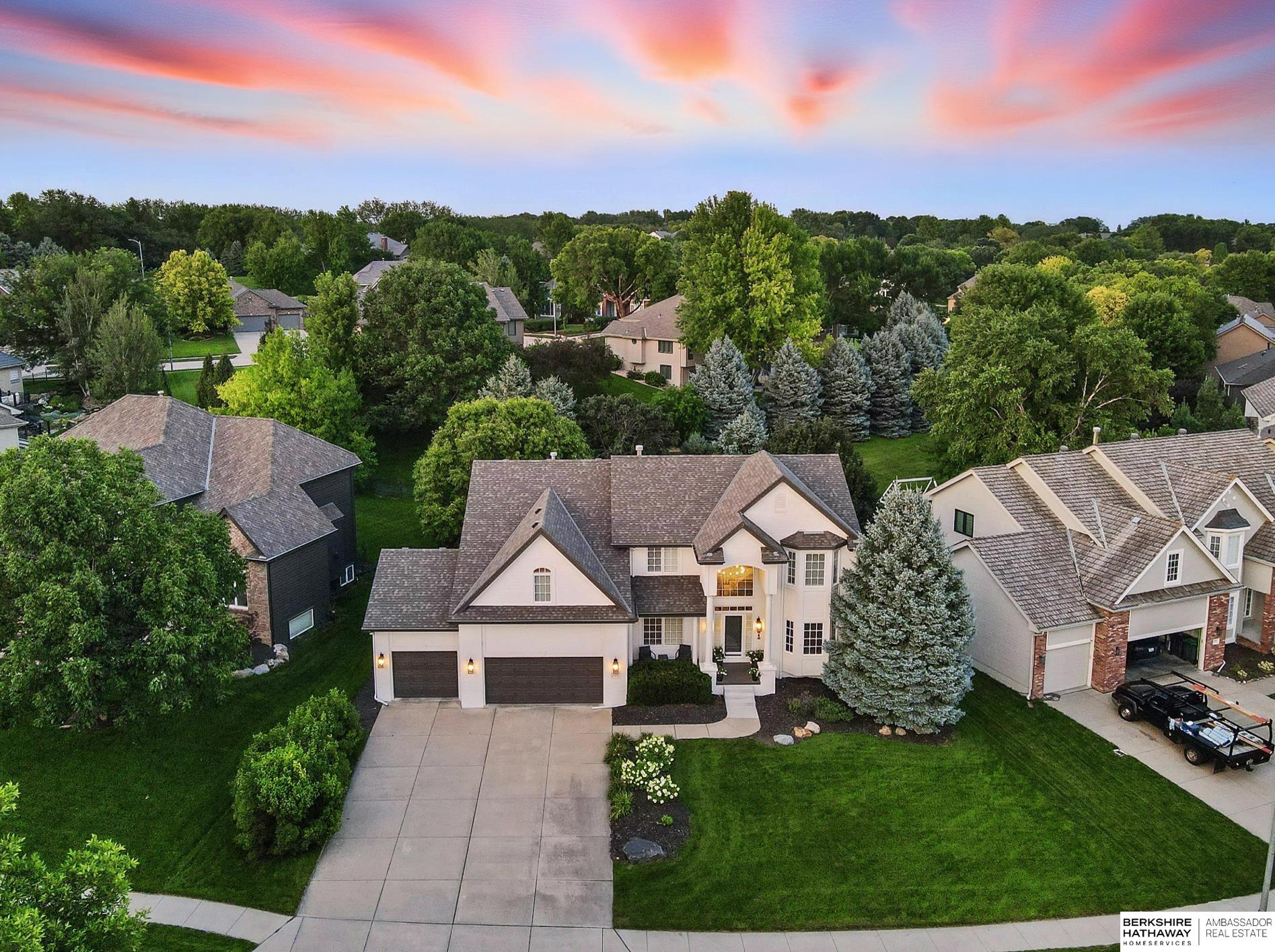 Omaha, Nebraska 68022, United States, 4 Bedrooms Bedrooms, ,4 BathroomsBathrooms,Residential,Active,177044