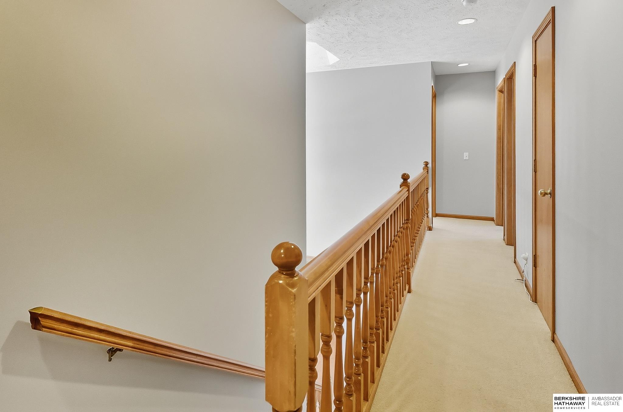 Omaha, Nebraska 68116, United States, 5 Bedrooms Bedrooms, ,3 BathroomsBathrooms,Residential,Active,220980