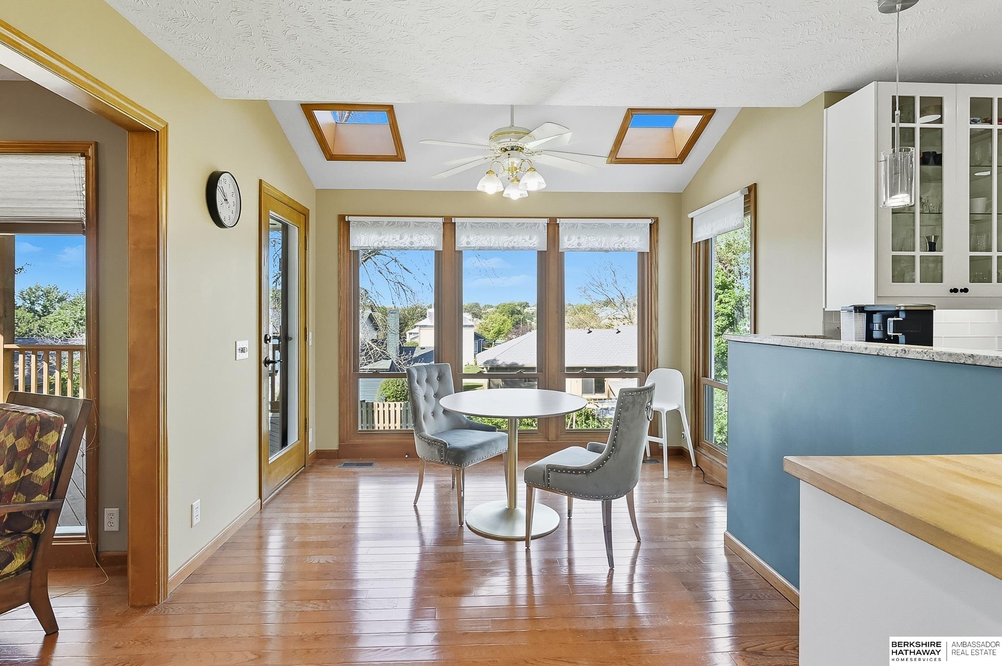 Omaha, Nebraska 68116, United States, 5 Bedrooms Bedrooms, ,3 BathroomsBathrooms,Residential,Active,220980