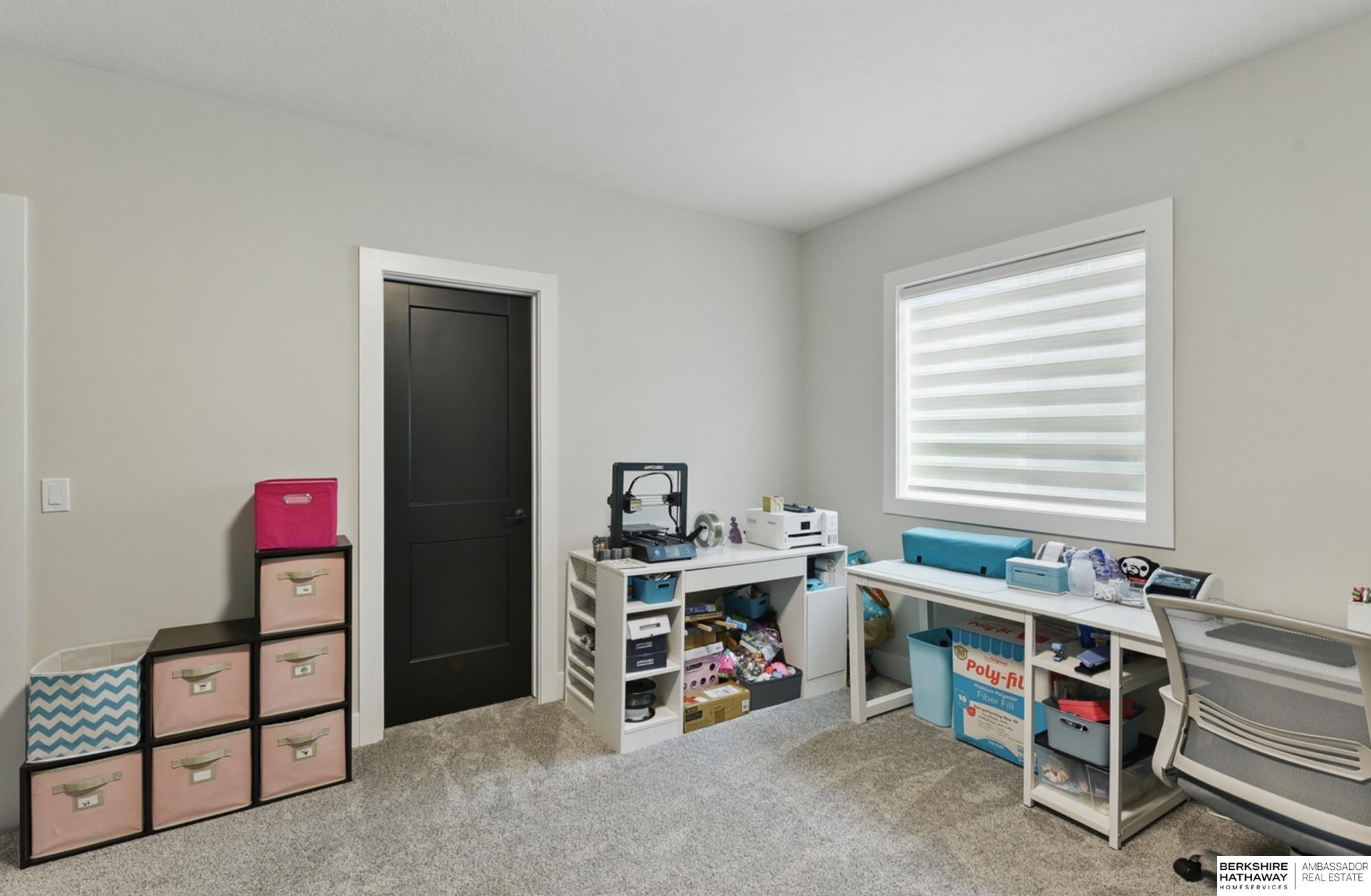 Elkhorn, Nebraska 68022, United States, 6 Bedrooms Bedrooms, ,3 BathroomsBathrooms,Residential,Active,135268