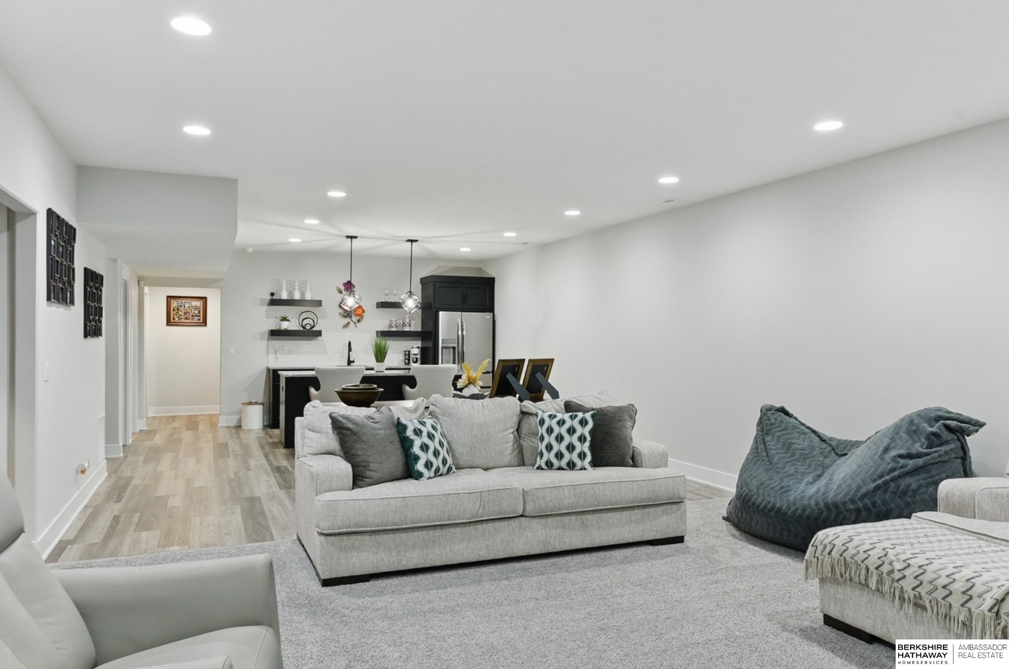 Elkhorn, Nebraska 68022, United States, 6 Bedrooms Bedrooms, ,3 BathroomsBathrooms,Residential,Active,135268