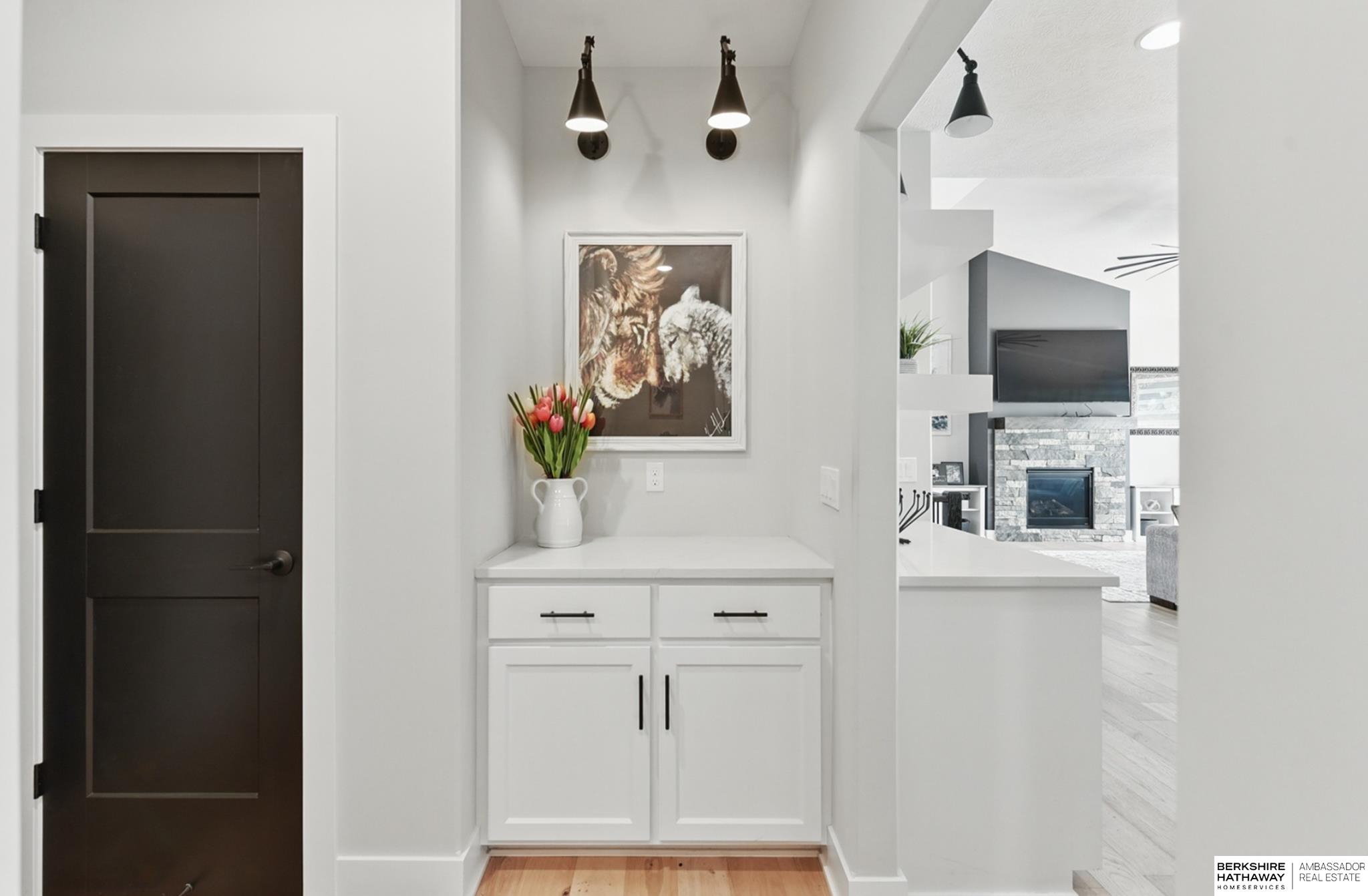 Elkhorn, Nebraska 68022, United States, 6 Bedrooms Bedrooms, ,3 BathroomsBathrooms,Residential,Active,135268