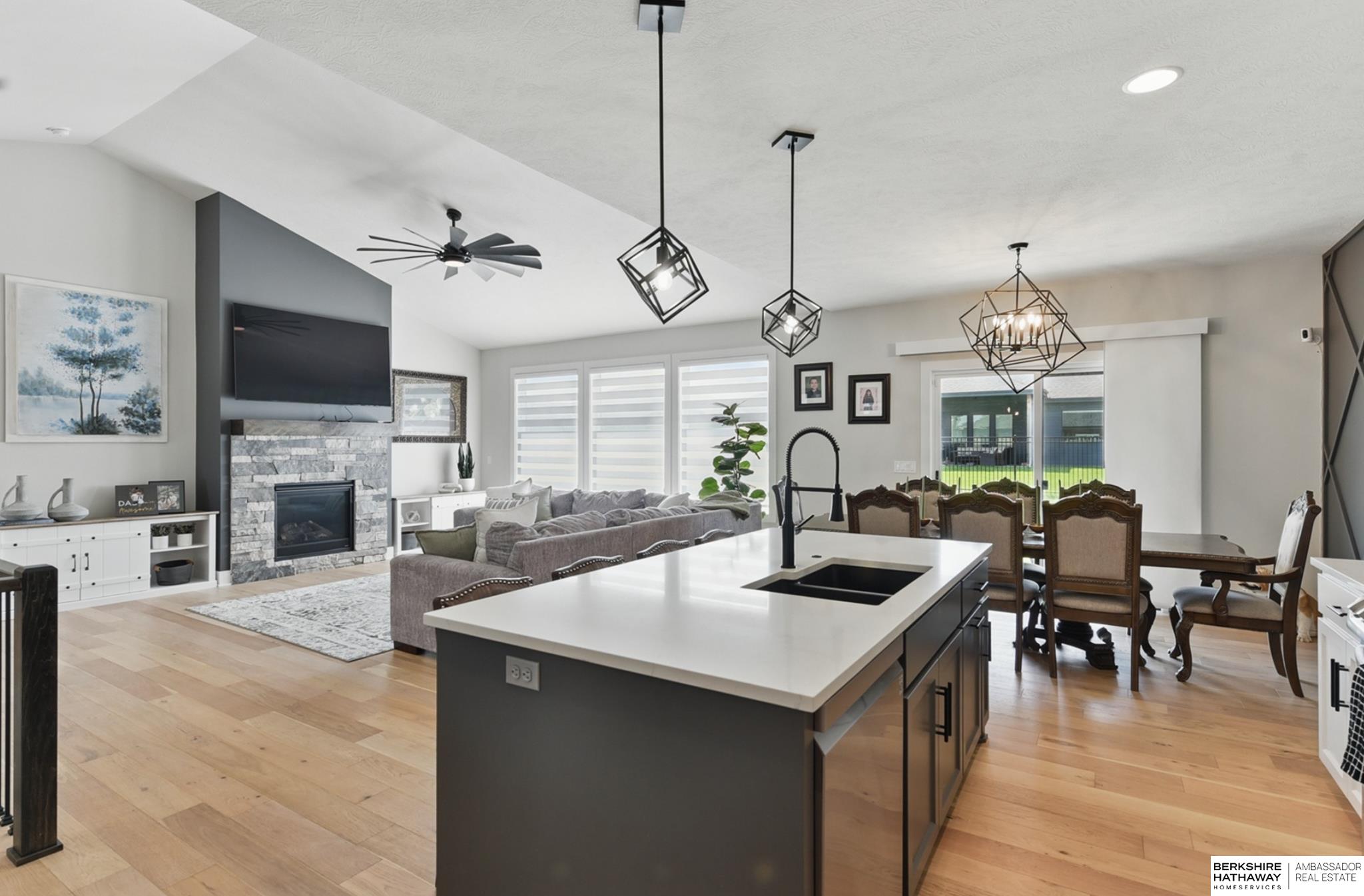 Elkhorn, Nebraska 68022, United States, 6 Bedrooms Bedrooms, ,3 BathroomsBathrooms,Residential,Active,135268