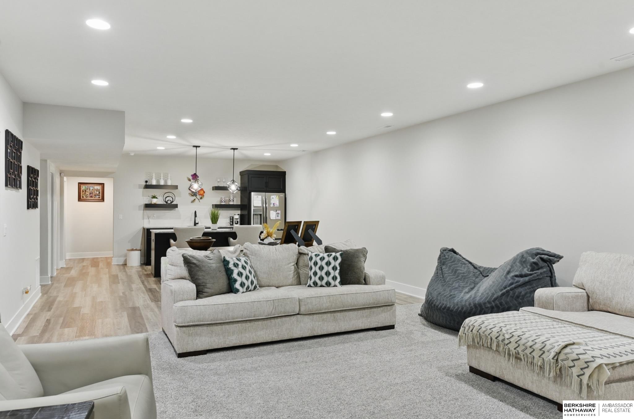 Elkhorn, Nebraska 68022, United States, 6 Bedrooms Bedrooms, ,3 BathroomsBathrooms,Residential,Active,135268