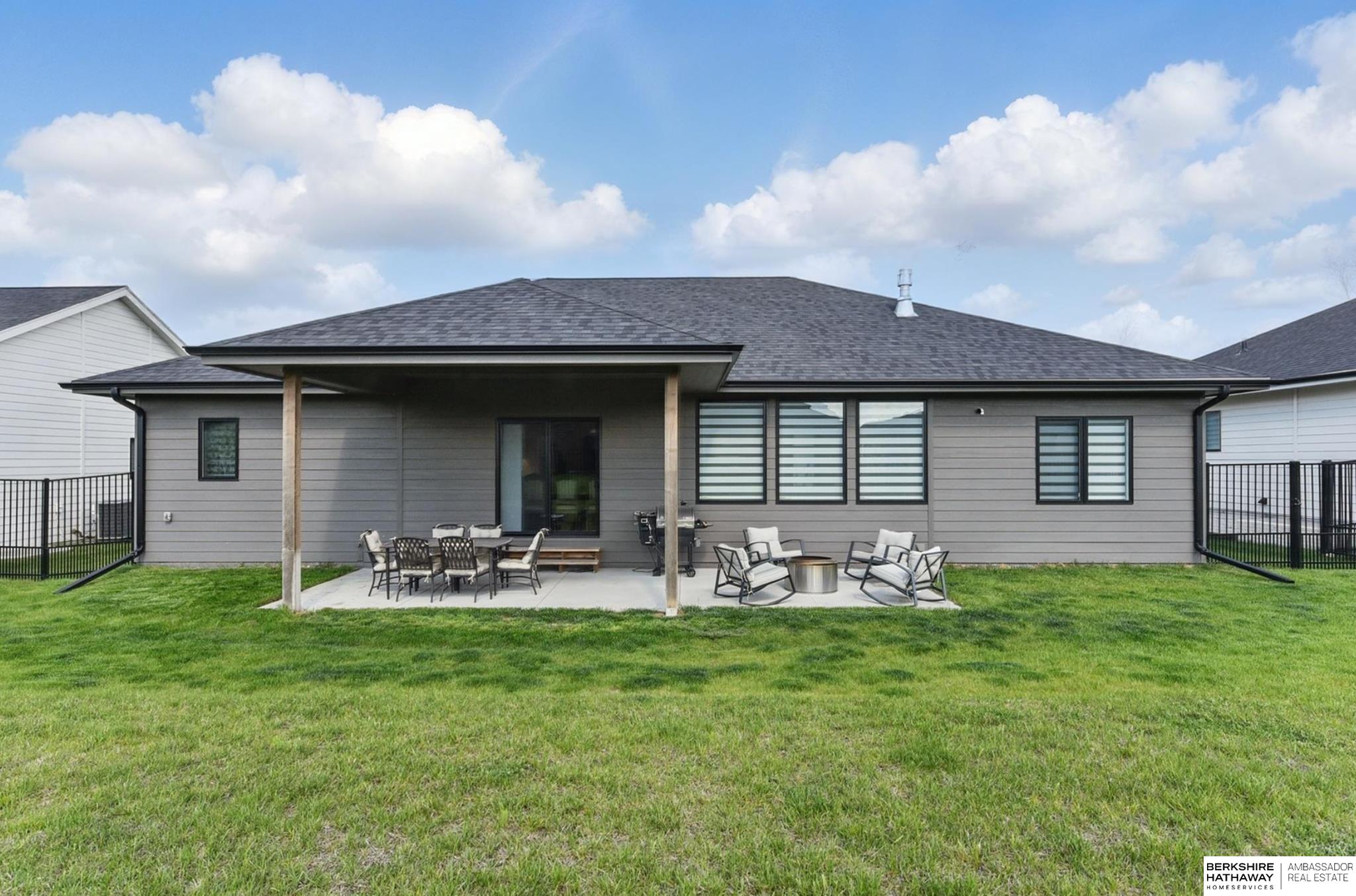 Elkhorn, Nebraska 68022, United States, 6 Bedrooms Bedrooms, ,3 BathroomsBathrooms,Residential,Active,135268