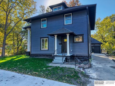 Photo of 2435 South Street, Lincoln, NE 68502 (MLS # 22535309)