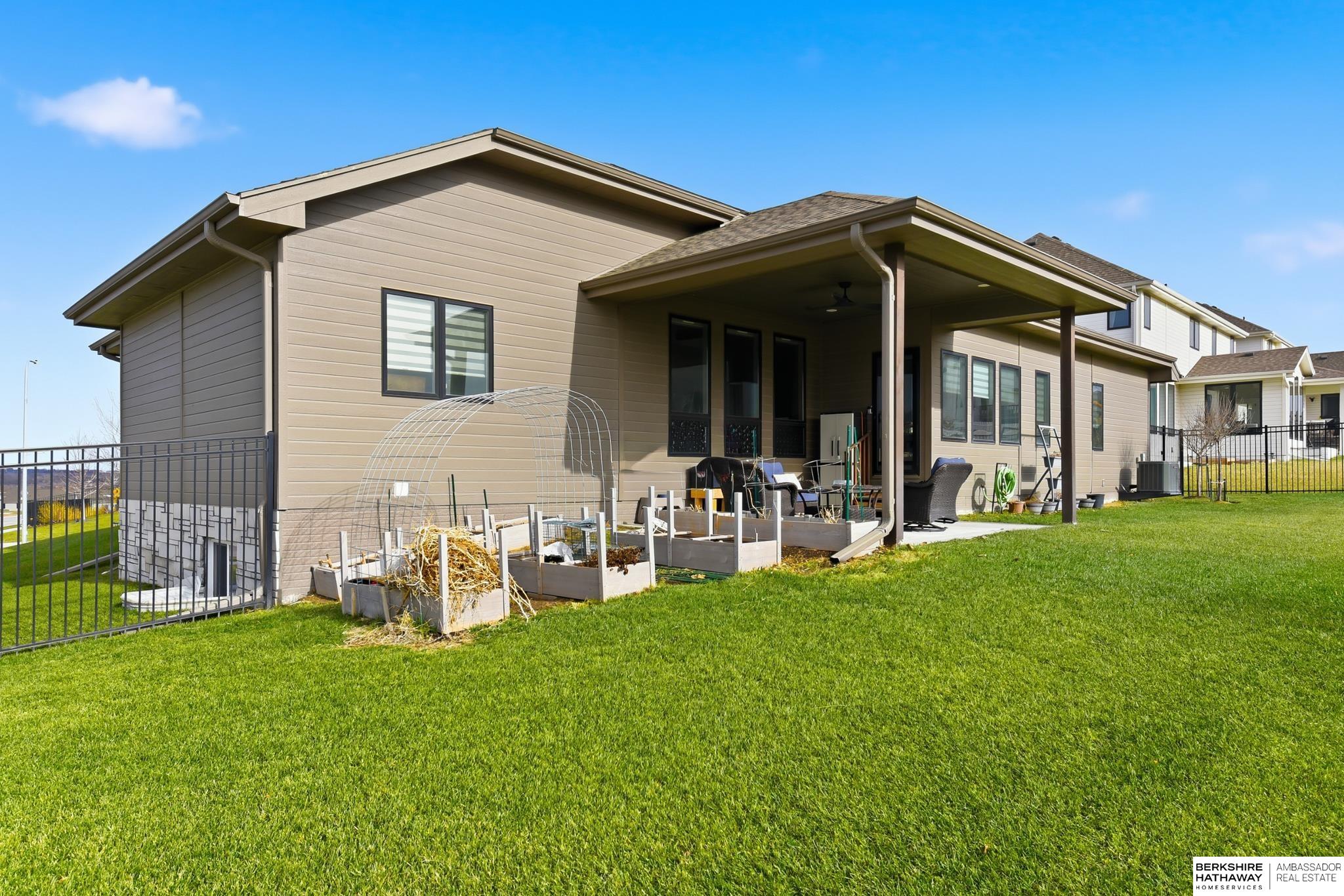 Papillion, Nebraska 68046, United States, 3 Bedrooms Bedrooms, ,3 BathroomsBathrooms,Residential,Active,257532