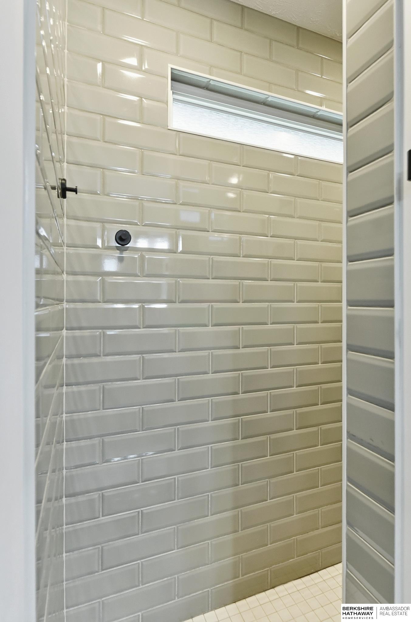 Papillion, Nebraska 68046, United States, 3 Bedrooms Bedrooms, ,3 BathroomsBathrooms,Residential,Active,257532