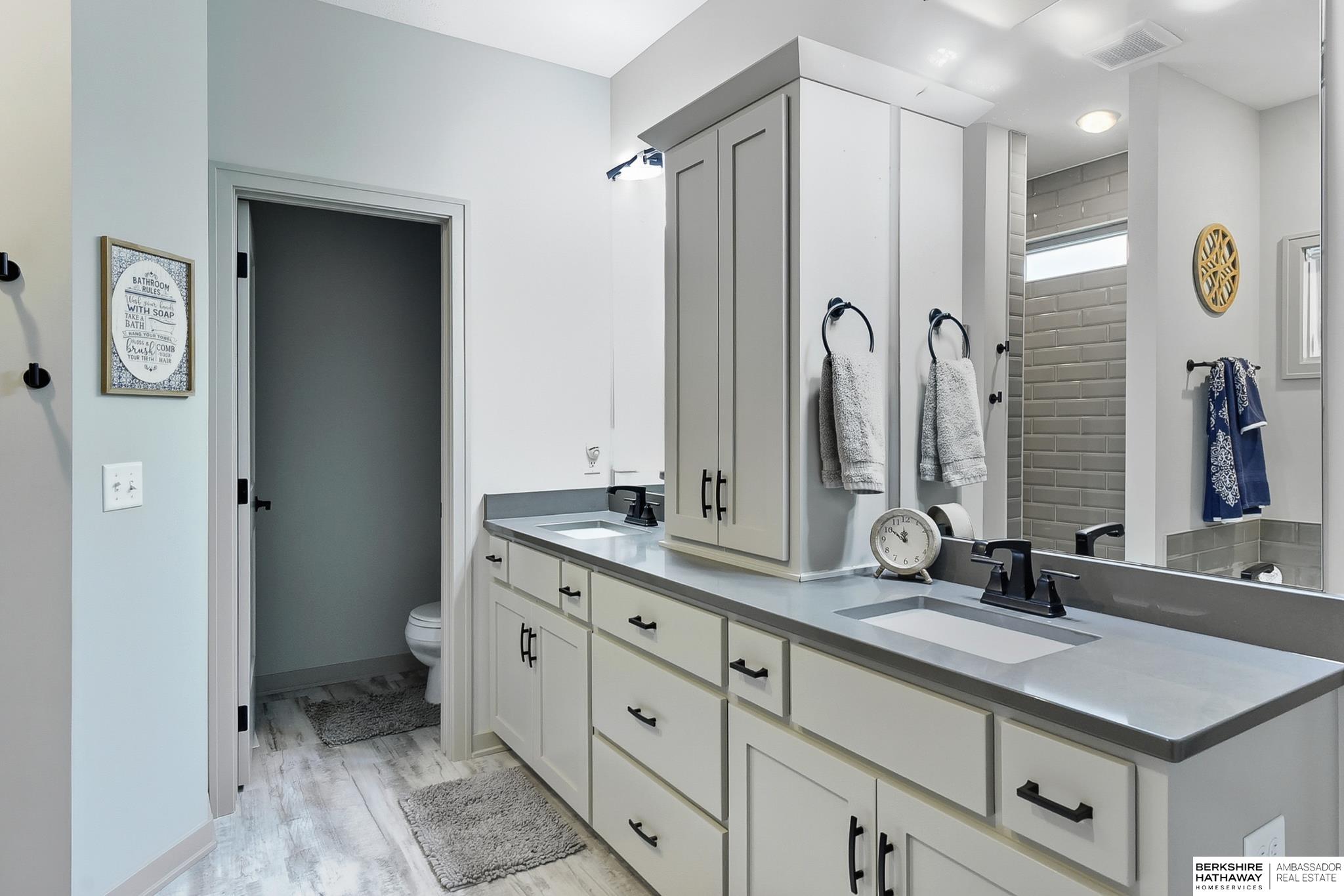 Papillion, Nebraska 68046, United States, 3 Bedrooms Bedrooms, ,3 BathroomsBathrooms,Residential,Active,257532