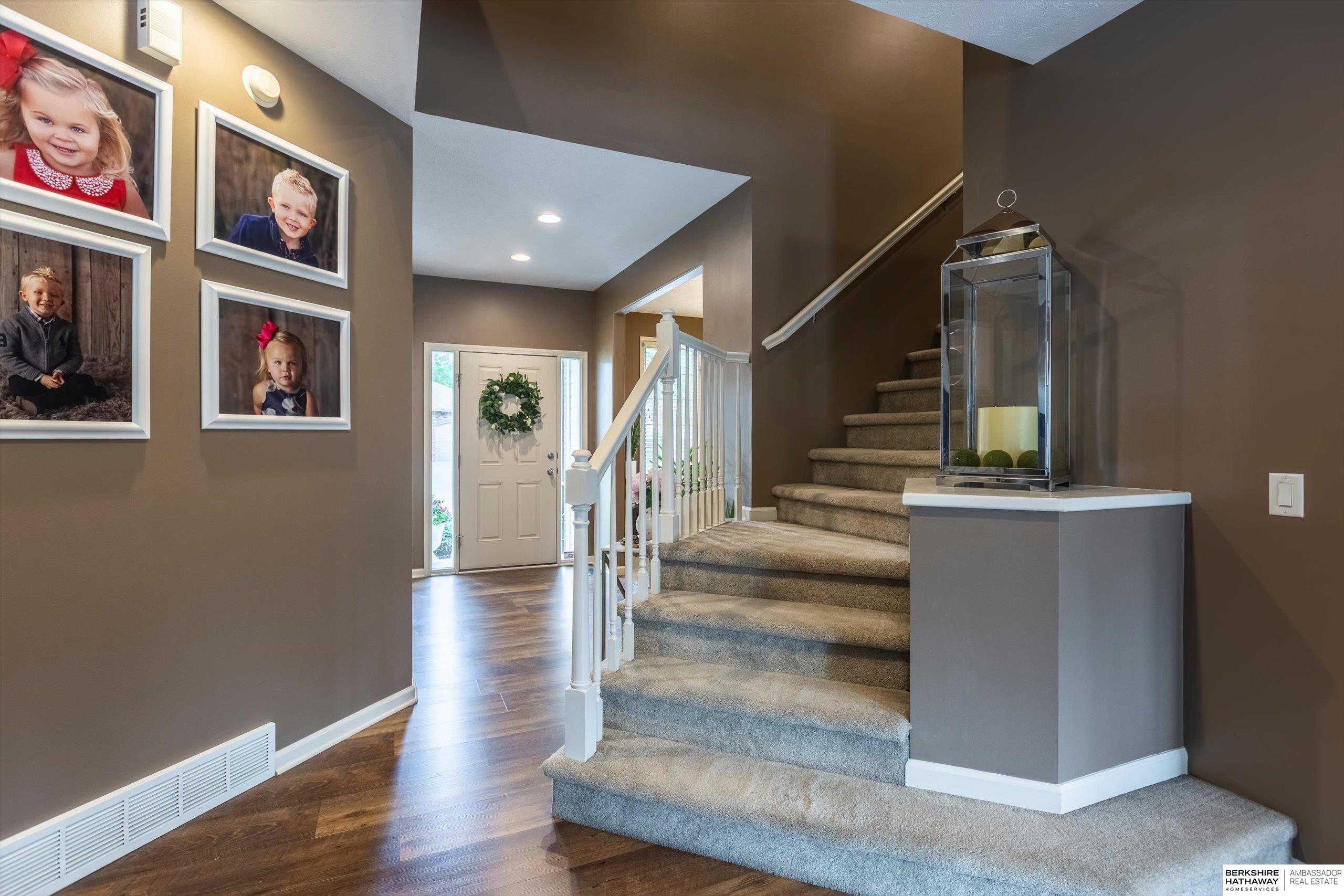 Omaha, Nebraska 68130, United States, 4 Bedrooms Bedrooms, ,4 BathroomsBathrooms,Residential,Active,196452