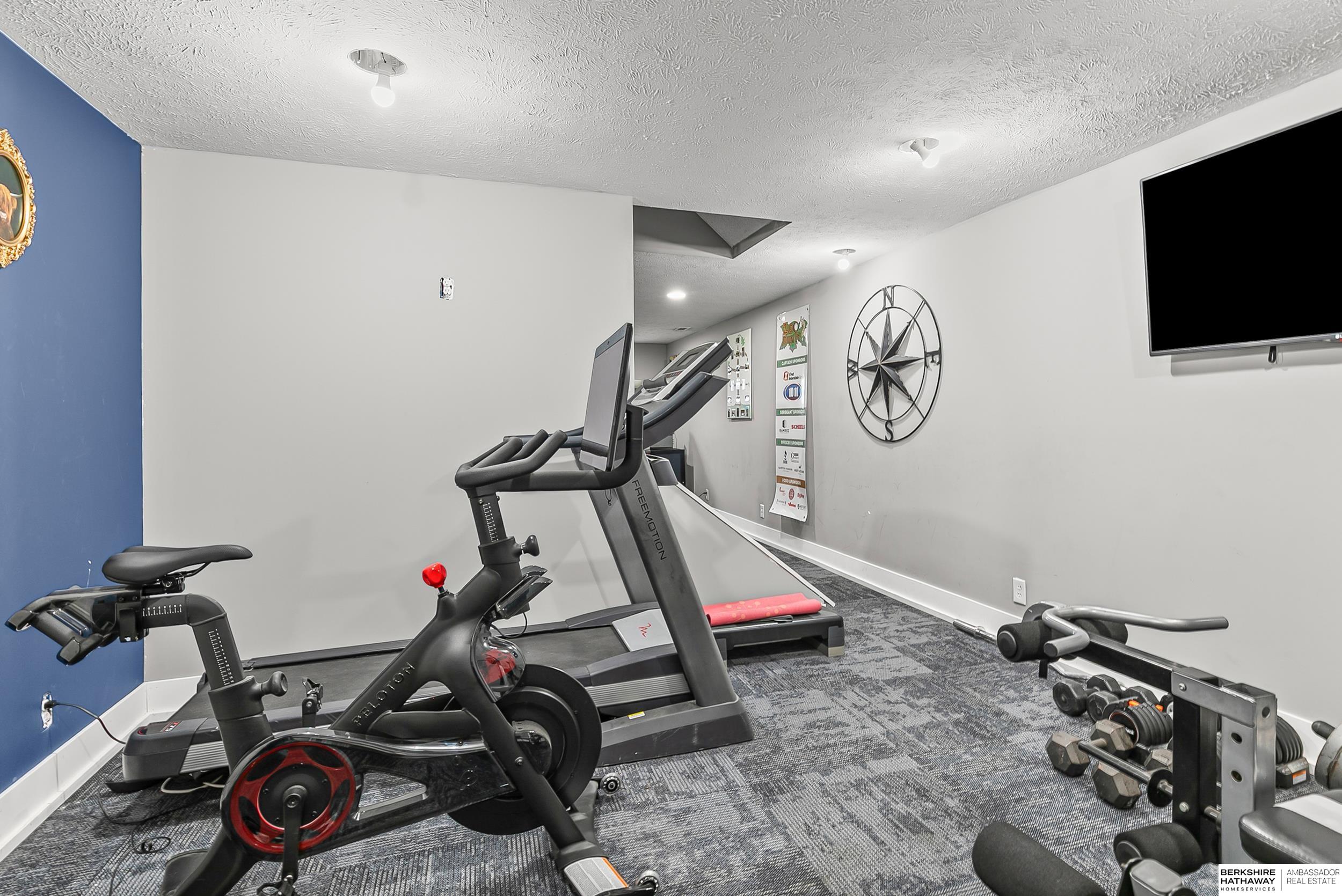 Lincoln, Nebraska 68516, United States, 5 Bedrooms Bedrooms, ,3 BathroomsBathrooms,Residential,Active,176934