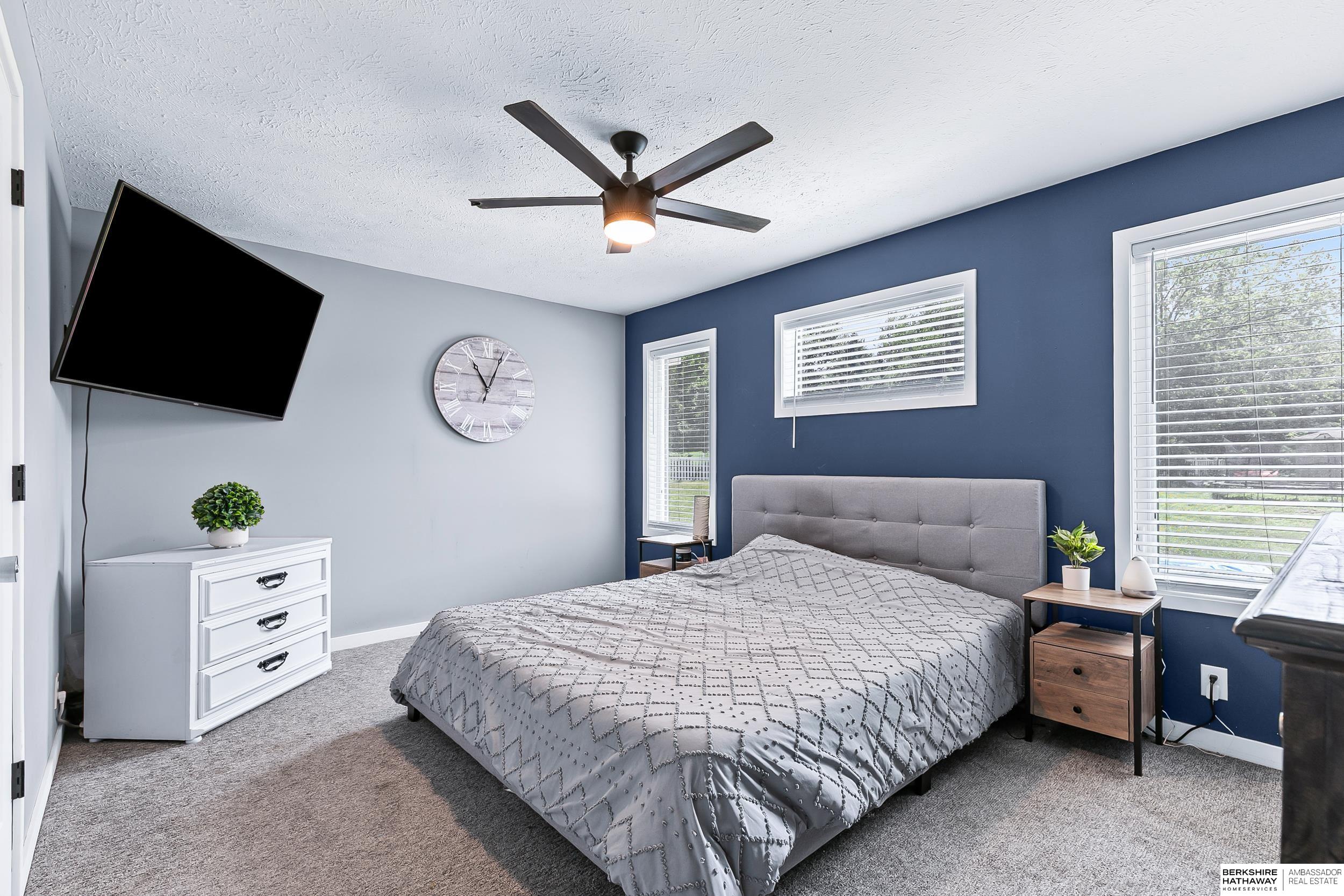 Lincoln, Nebraska 68516, United States, 5 Bedrooms Bedrooms, ,3 BathroomsBathrooms,Residential,Active,176934