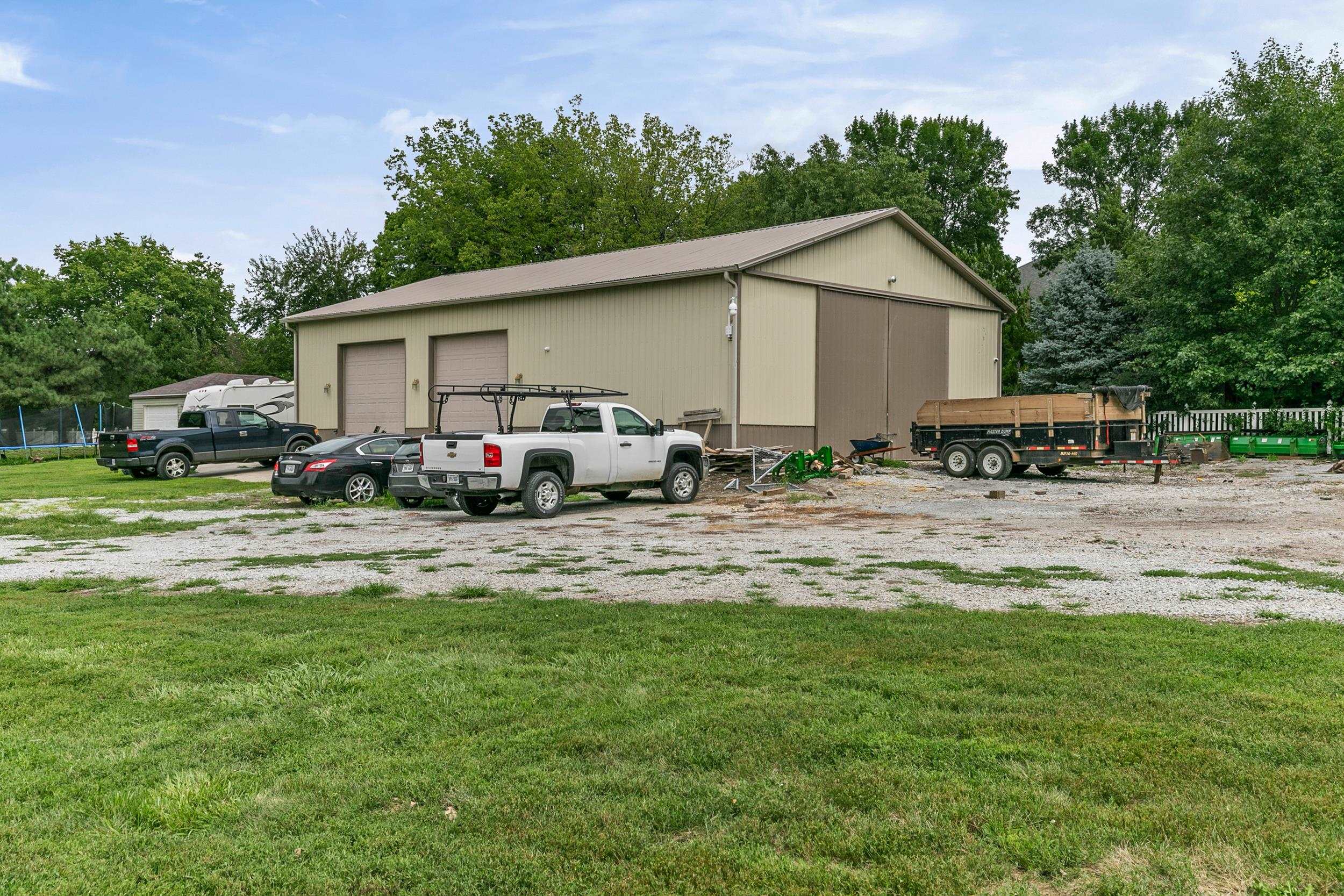 Lincoln, Nebraska 68516, United States, 5 Bedrooms Bedrooms, ,3 BathroomsBathrooms,Residential,Active,176934