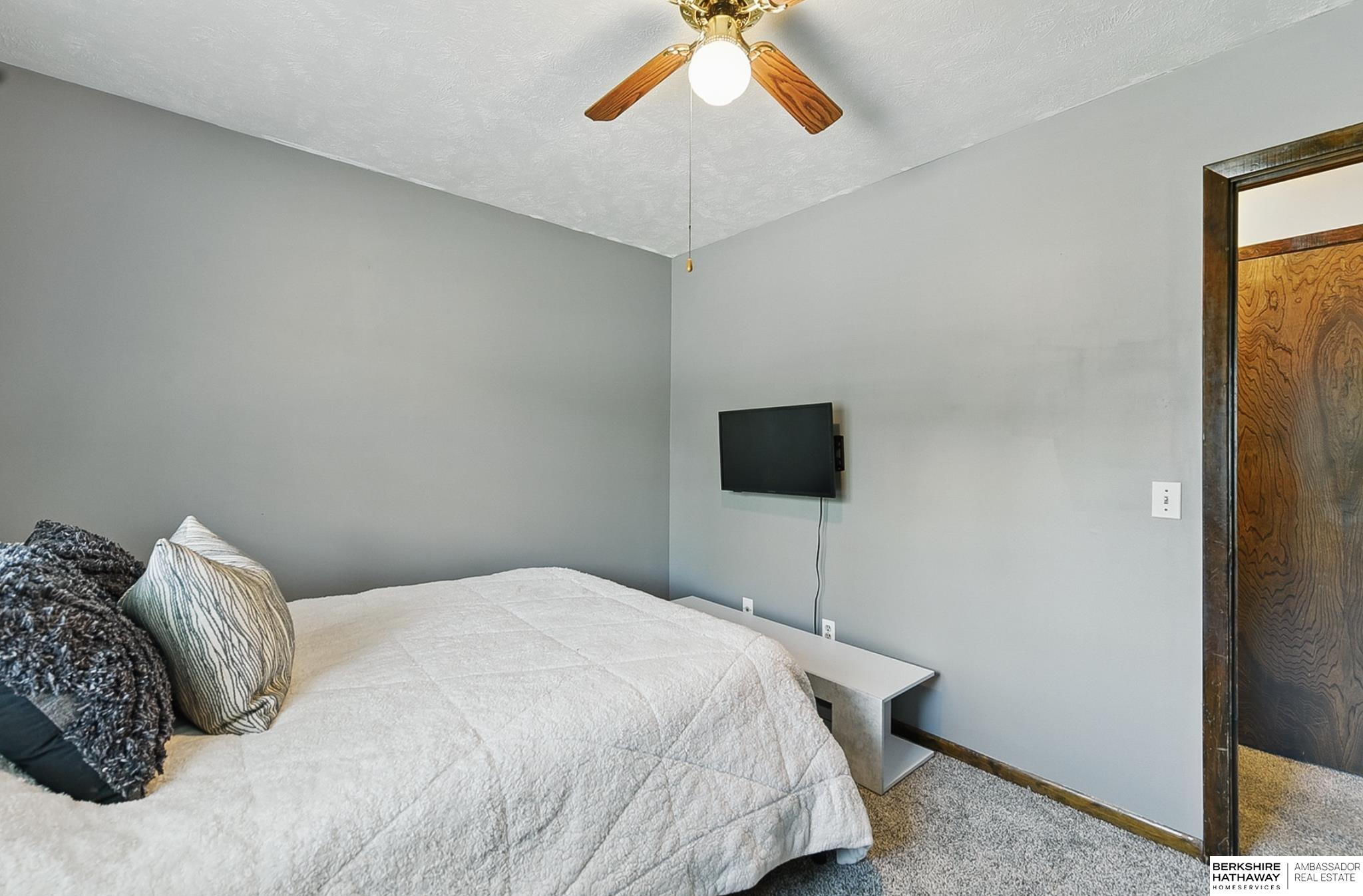 Ralston, Nebraska 68127, United States, 3 Bedrooms Bedrooms, ,2 BathroomsBathrooms,Residential,Pending,141543