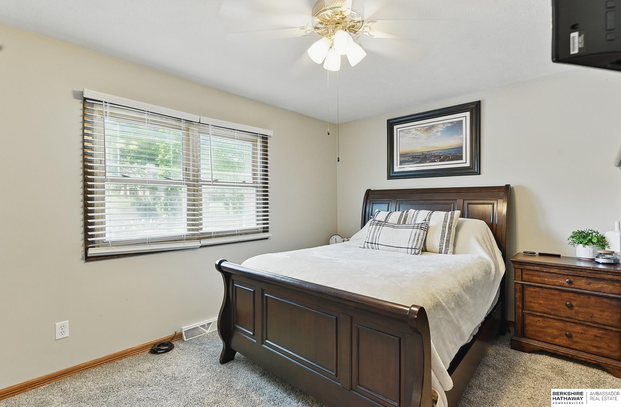 Ralston, Nebraska 68127, United States, 3 Bedrooms Bedrooms, ,2 BathroomsBathrooms,Residential,Pending,141543