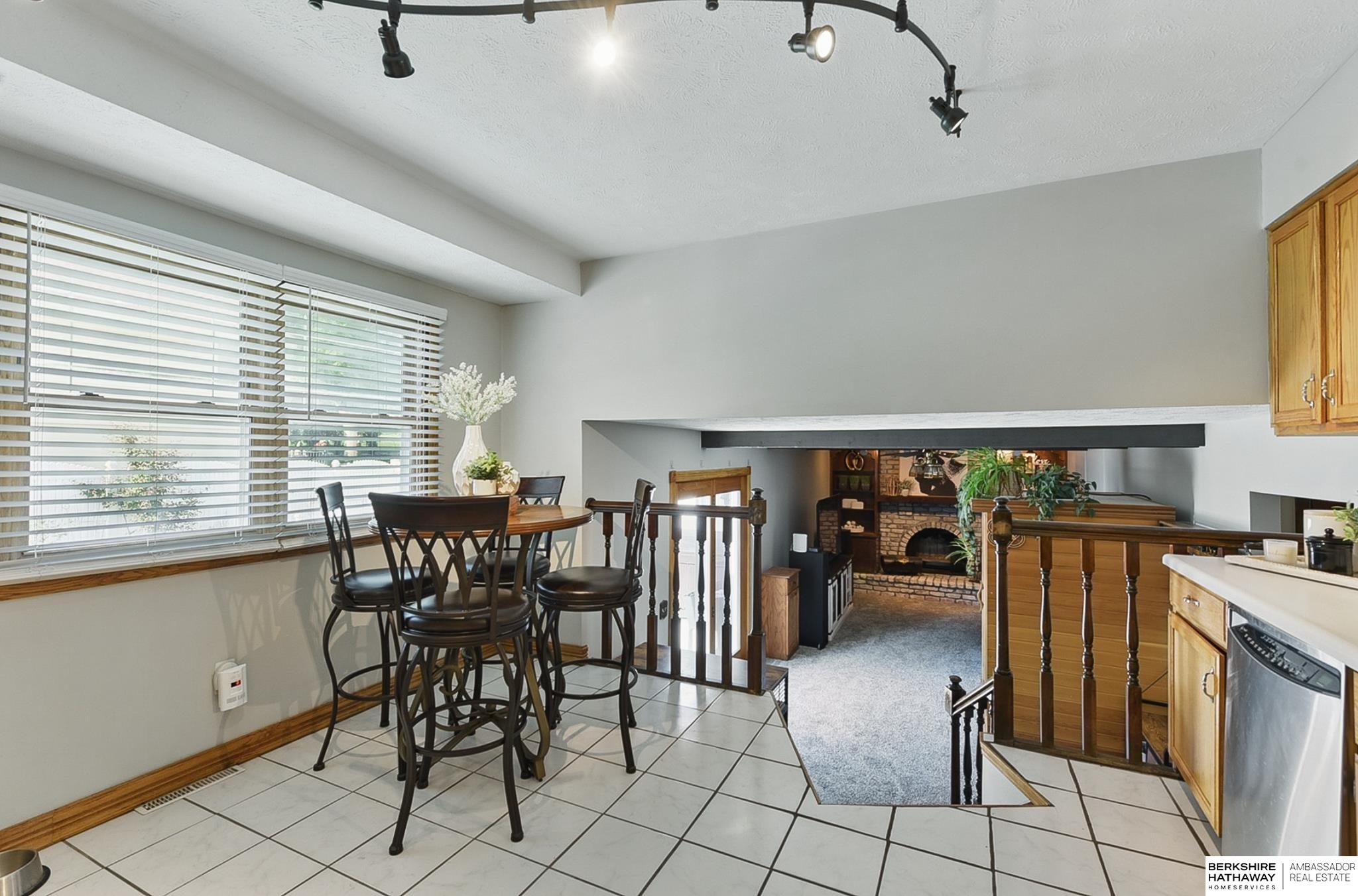 Ralston, Nebraska 68127, United States, 3 Bedrooms Bedrooms, ,2 BathroomsBathrooms,Residential,Pending,141543