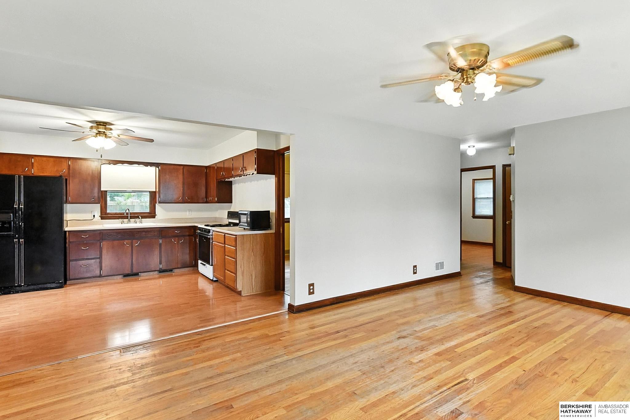 Omaha, Nebraska 68104, United States, 3 Bedrooms Bedrooms, ,1 BathroomBathrooms,Residential,Active,171150