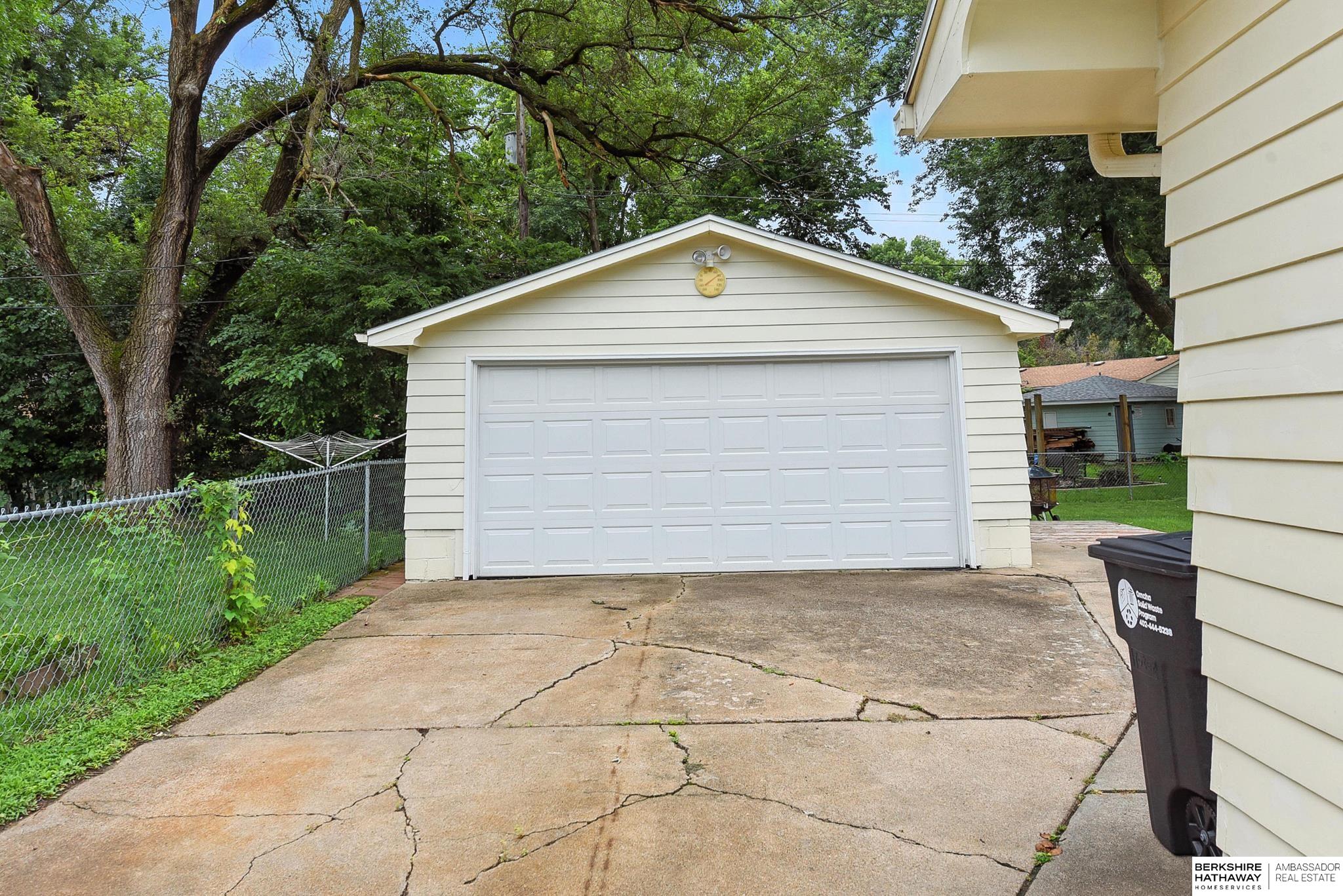 Omaha, Nebraska 68104, United States, 3 Bedrooms Bedrooms, ,1 BathroomBathrooms,Residential,Active,171150