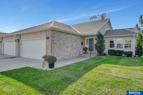 Photo of 8101 Cheney Ridge Road, Lincoln, NE 68516 (MLS # 22531485)