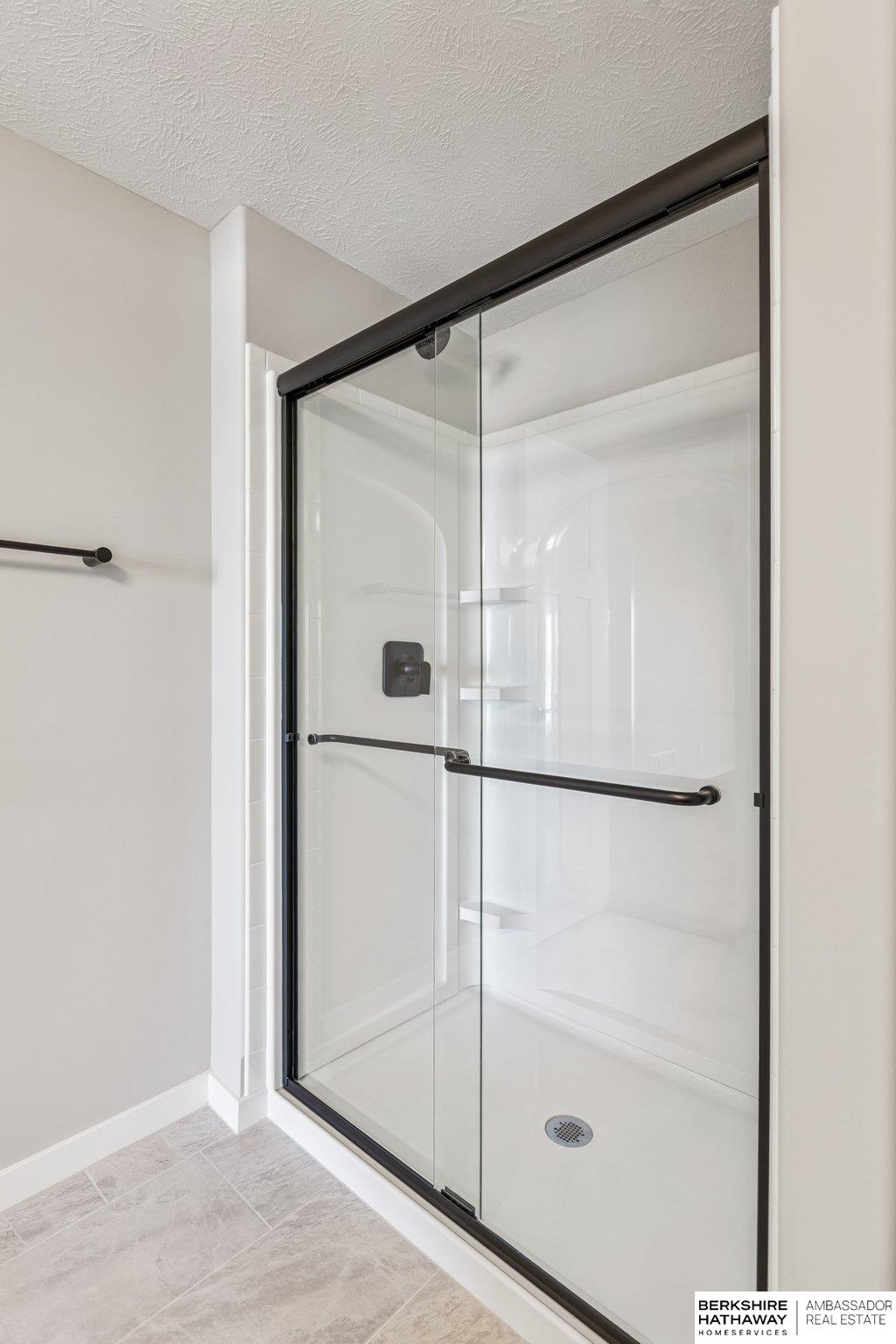 Bennington, Nebraska 68007, United States, 4 Bedrooms Bedrooms, ,3 BathroomsBathrooms,Residential,Active,253544