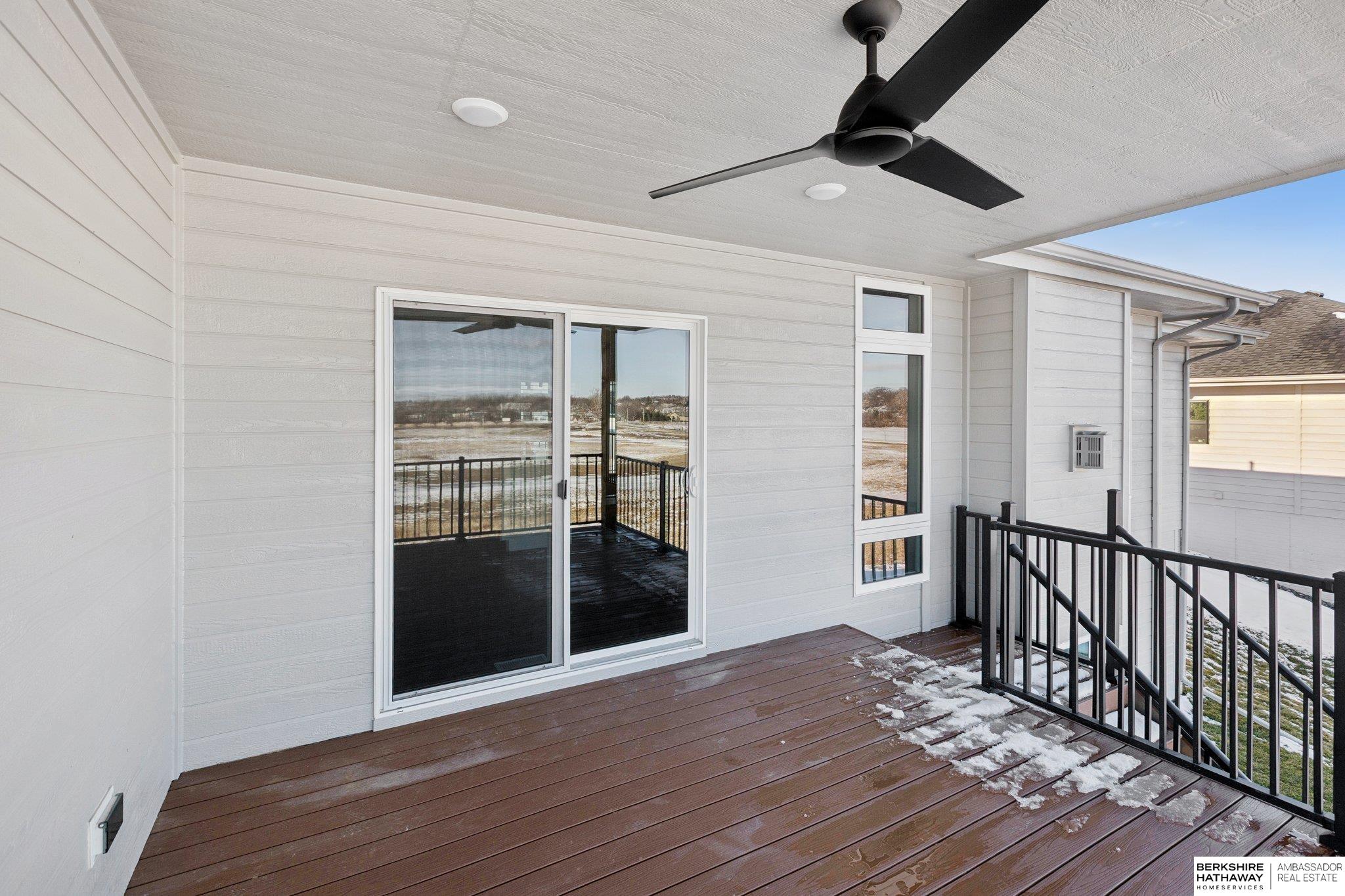 Bennington, Nebraska 68007, United States, 4 Bedrooms Bedrooms, ,3 BathroomsBathrooms,Residential,Active,253544