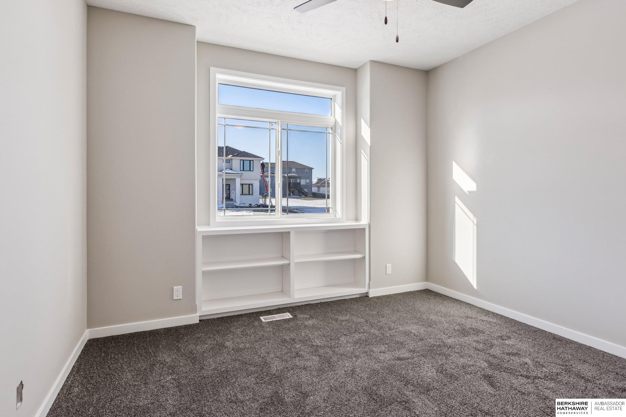 Bennington, Nebraska 68007, United States, 4 Bedrooms Bedrooms, ,3 BathroomsBathrooms,Residential,Active,253544