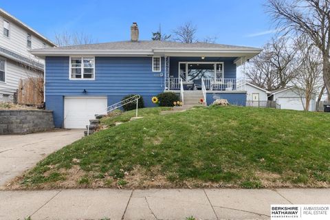 Photo of 3020 S 43rd Street, Omaha, NE 68105 (MLS # 22608535)