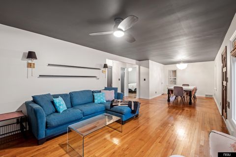 Photo of 4825 Poppleton Avenue, Omaha, NE 68106 (MLS # 22603295)